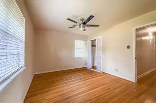 8902 Blankenship Dr, Houston, TX 77080 - Photo 15