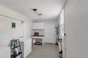 105 Wallisville Rd, Liberty, TX 77575 - Photo 33