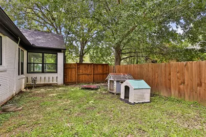 105 Wallisville Road, Liberty, TX 77575 - Photo 43