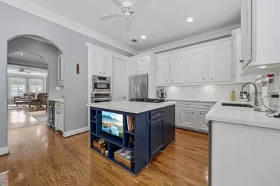 2419 Driscoll Street, Houston, TX 77019 - Photo 11
