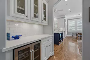 2419 Driscoll St, Houston, TX 77019 - Photo 9