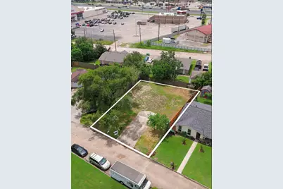 959 Greatwood Drive, Houston, TX 77013 - Photo 3