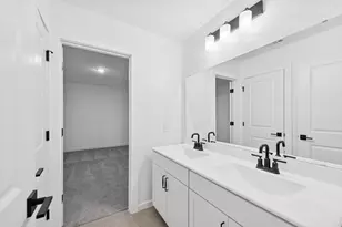 214 Dunovant Dr, Sealy, TX 77474 - Photo 21