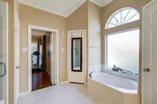 13730 Senca Park Dr, Houston, TX 77077 - Photo 17