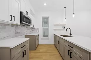 7126 Bywood St, Houston, TX 77028 - Photo 3