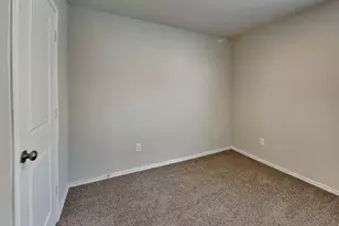 4322 Rapids Way, San Antonio, TX 78223 - Photo 9