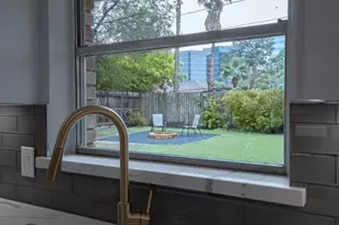 1135 Stonecrest Dr, Houston, TX 77018 - Photo 5