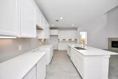 24522 Bradbury Woods Drive, Spring, TX 77373 - Photo 13