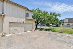 3126 Windchase Blvd, Houston, TX 77082 - Photo 7