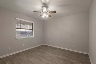 600 Palm St, Huntsville, TX 77340 - Photo 11