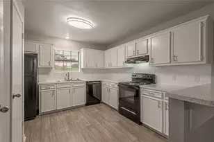 600 Palm St, Huntsville, TX 77340 - Photo 5