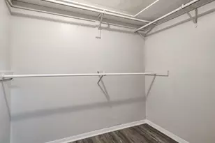 706 S Diamondhead Blvd, Crosby, TX 77532 - Photo 13