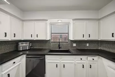 1806 Saddlecreek Drive, Houston, TX 77090 - Photo 13