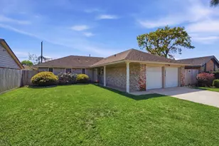 4908 Holly Park Dr, Pasadena, TX 77505 - Photo 11