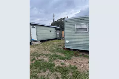 1337 3rd St, Hempstead, TX 77445 - Photo 9