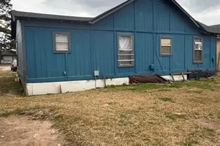 1337 3rd St, Hempstead, TX 77445 - Photo 5