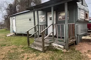 1337 3rd St, Hempstead, TX 77445 - Photo 7