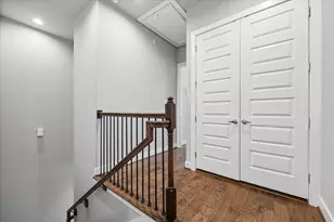 2410 Couch St, Houston, TX 77008 - Photo 19