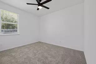 373 Pleasant Hl Wy, Conroe, TX 77304 - Photo 33