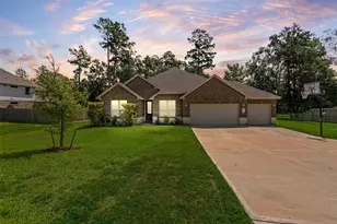 152 Leila Ln, New Waverly, TX 77358 - Photo 3