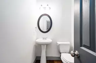 5723 Petty St, Houston, TX 77007 - Photo 19