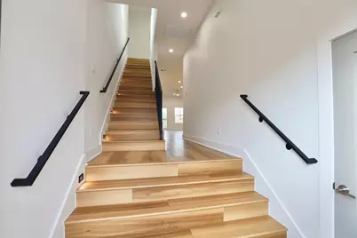 421 E 41st Street, Houston, TX 77022 - Photo 17