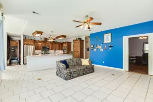 55 Mandevilla Ct, Lake Jackson, TX 77566 - Photo 17