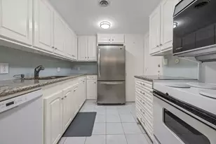 642 S Ripple Creek Dr, Houston, TX 77057 - Photo 7