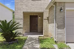 22923 Twisting Pine Dr, Spring, TX 77373 - Photo 5