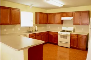 22923 Twisting Pine Dr, Spring, TX 77373 - Photo 5