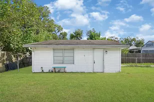 105 Highway Blvd, Baytown, TX 77520 - Photo 13