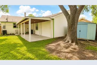 9507 Wellsworth Drive, Houston, TX 77083 - Photo 33