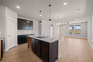 21007 Carob Tree Ln, Tomball, TX 77377 - Photo 1