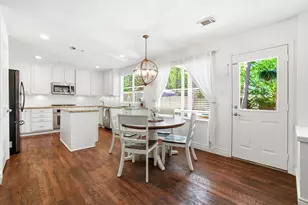 19 E New Avery Pl, The Woodlands, TX 77382 - Photo 13