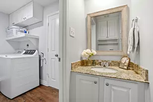 19 E New Avery Pl, The Woodlands, TX 77382 - Photo 17