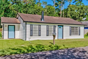 200 Lynwood St, Vidor, TX 77662 - Photo 1