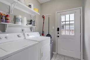 803 Dorothy St, Houston, TX 77007 - Photo 23