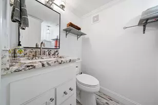 6300 Seawall Blvd, Galveston, TX 77551 - Photo 9