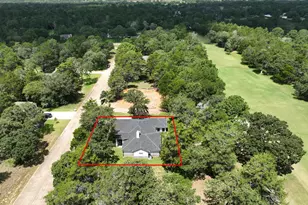 308 Pinehurst Dr, New Ulm, TX 78950 - Photo 47