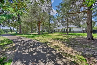 308 Pinehurst Drive, New Ulm, TX 78950 - Photo 47