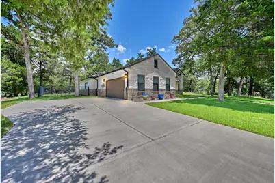 308 Pinehurst Drive, New Ulm, TX 78950 - Photo 39