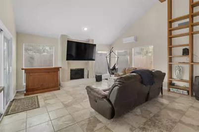 1622 Ash Meadow Drive, Houston, TX 77090 - Photo 9