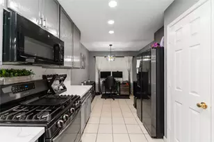 17330 Turquoise Stream Dr, Houston, TX 77095 - Photo 9