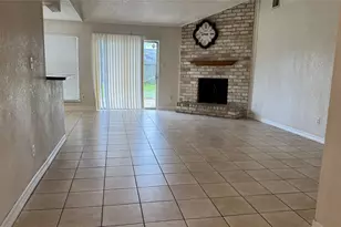10942 Dunvegan Way, Houston, TX 77013 - Photo 3