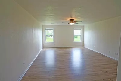 15989 State Highway 30, Richards, TX 77873 - Photo 11