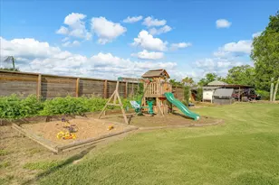 3205 Cemetery Rd, Santa Fe, TX 77517 - Photo 35
