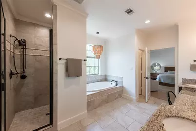 8011 Serenity Court, Houston, TX 77025 - Photo 19