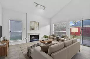 8239 Twin Tree Ln, Houston, TX 77071 - Photo 3