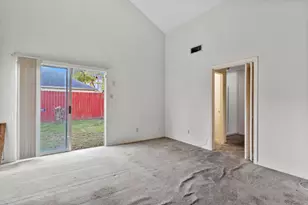 8239 Twin Tree Ln, Houston, TX 77071 - Photo 13