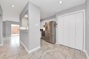 6306 S Rice Ave, Bellaire, TX 77401 - Photo 5